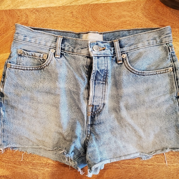 Everlane the relaxed 90s short - Picture 2 of 7